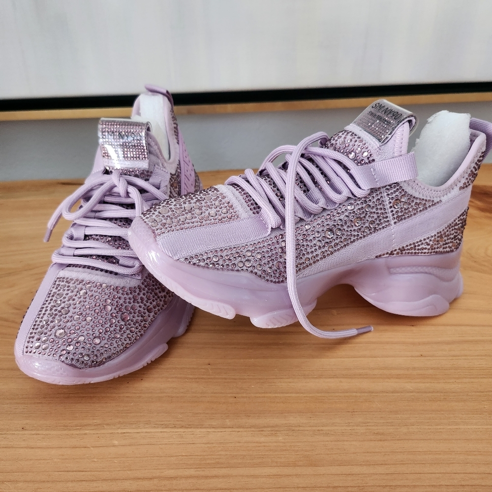STEVE MADDEN MAXIMA RHINSTONE SNEAKERS - LILAC SZ 7